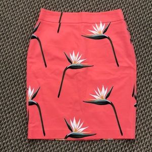 🌸ANN TAYLOR Floral Skirt🌸